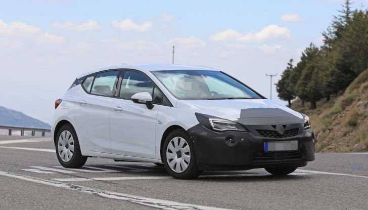 Opel Astra Facelift 2018, si avvicina il debutto della segmento C tedesca - Foto 20 di 20