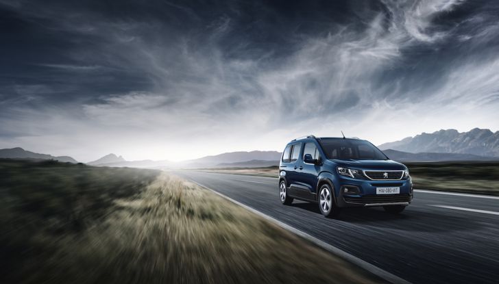 Prova nuovo Peugeot Rifter 2018: il multispazio pronto a tutto - Foto 4 di 22