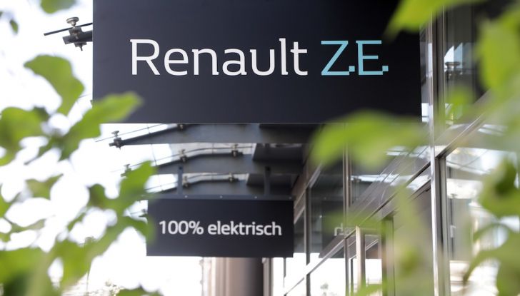 Renault Electric Vehicle Experience Center al debutto a Berlino - Foto 3 di 18
