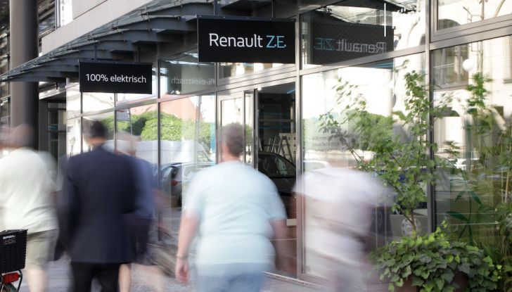 Renault Electric Vehicle Experience Center al debutto a Berlino - Foto 9 di 18