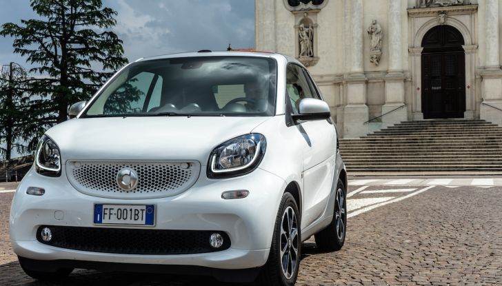Prova Smart ForTwo Cabrio, la libertà della citycar per eccellenza - Foto 10 di 36