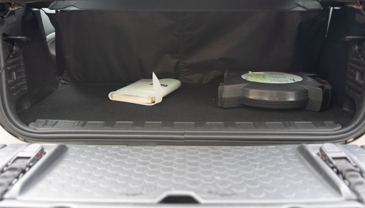 Prova Smart ForTwo Cabrio, la libertà della citycar per eccellenza - Foto 22 di 36