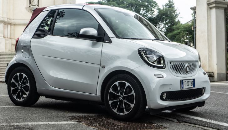 Prova Smart ForTwo Cabrio, la libertà della citycar per eccellenza - Foto 2 di 36