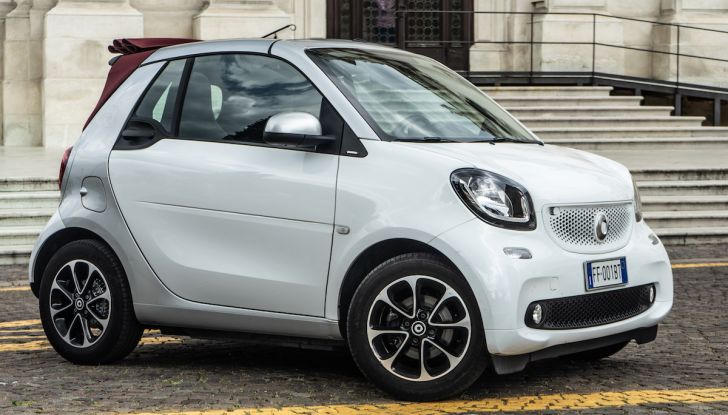 Prova Smart ForTwo Cabrio, la libertà della citycar per eccellenza - Foto 24 di 36