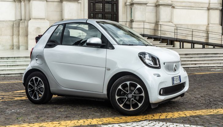 Prova Smart ForTwo Cabrio, la libertà della citycar per eccellenza - Foto 1 di 36