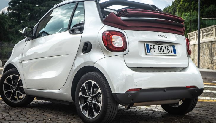 Prova Smart ForTwo Cabrio, la libertà della citycar per eccellenza - Foto 27 di 36