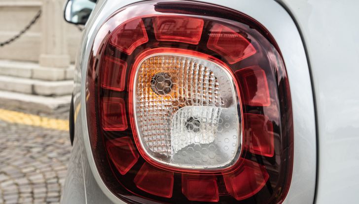 Prova Smart ForTwo Cabrio, la libertà della citycar per eccellenza - Foto 29 di 36