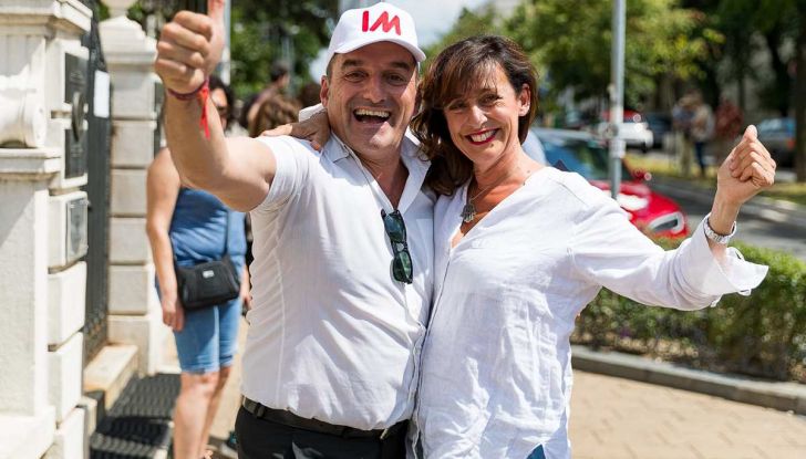 Tesla Model X prova su strada, autonomia, tempi di ricarica e optional - Foto 18 di 35