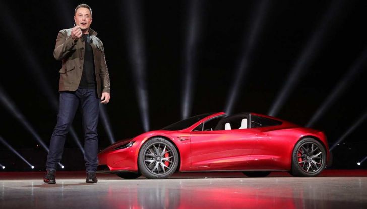 Tesla Roadster: Elon Musk promette prestazioni da urlo - Foto 10 di 13