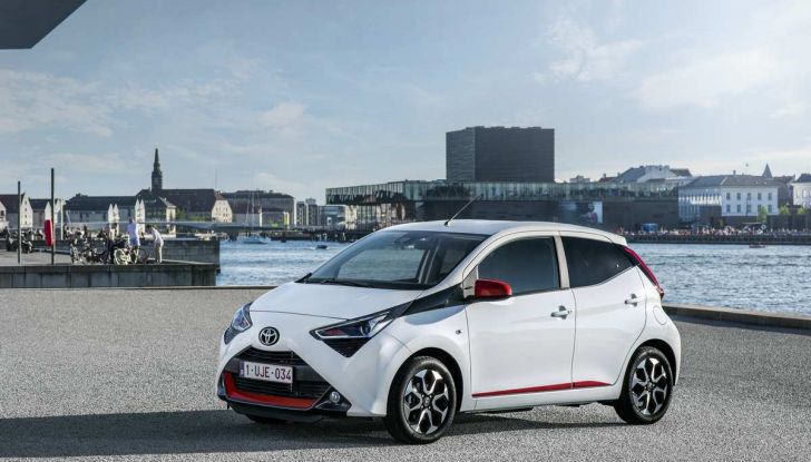 Nuova Toyota Aygo 2018, il lifting di mezza età - Foto 10 di 25