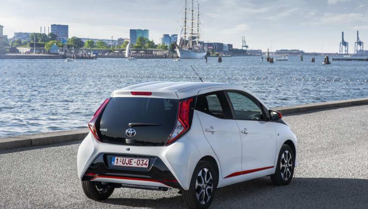 Nuova Toyota Aygo 2018, il lifting di mezza età - Foto 12 di 25