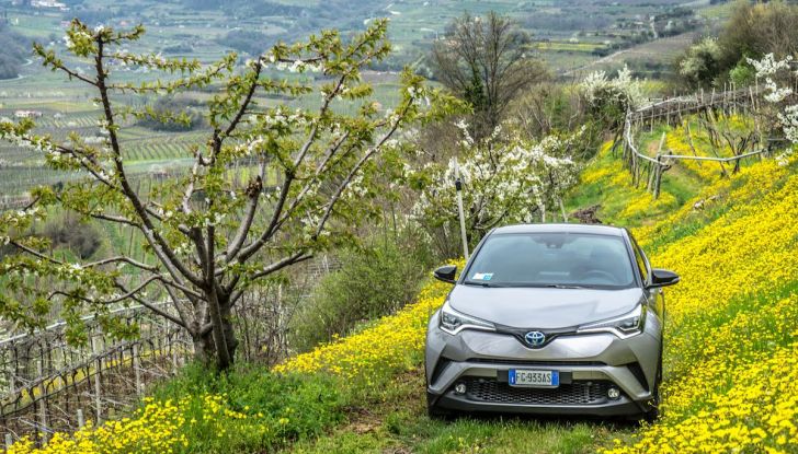 [VIDEO] Toyota C-HR 2018, La nostra prova dell’Hybrid SUV da 26Km/l - Foto 36 di 36