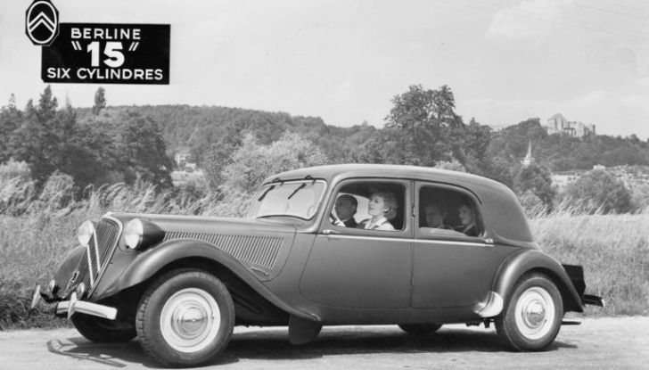 1934: André Citroën lancia la produzione in serie della Traction Avant - Foto 8 di 12