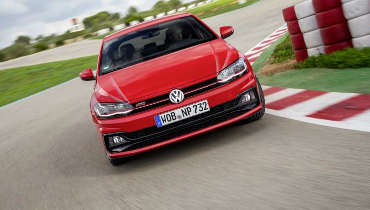 Volkswagen Polo GTI prova su strada e impressioni di guida - Foto 30 di 38