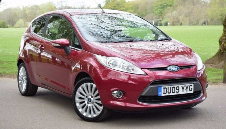 Nissan Leaf, Auto Piu’ Bella del Web 2018 - Foto 5 di 13