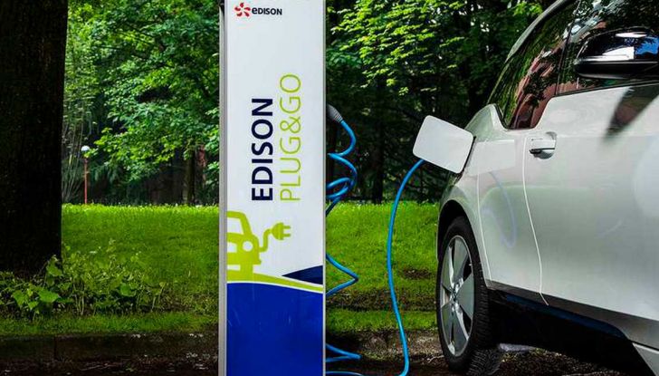 Edison Plug&Go, il noleggio a lungo termine di auto elettriche - Foto 1 di 7