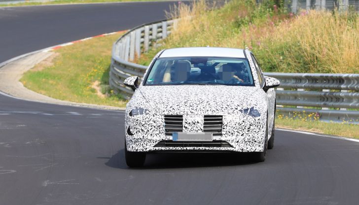 Nuova Hyundai i40 2020: berlina senza compromessi verso la guida autonoma - Foto 3 di 26