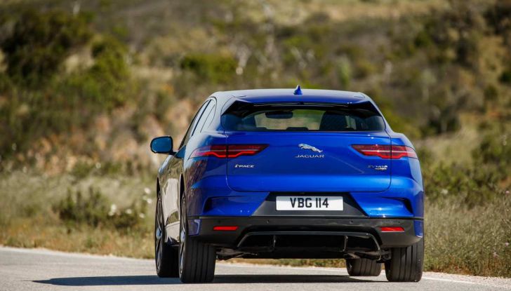 Jaguar I-Pace è Auto dell’Anno 2019 - Foto 6 di 25