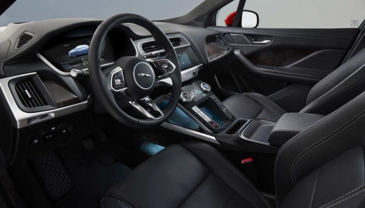 Jaguar I-PACE prova su strada, prestazioni, autonomia e ricarica - Foto 19 di 29