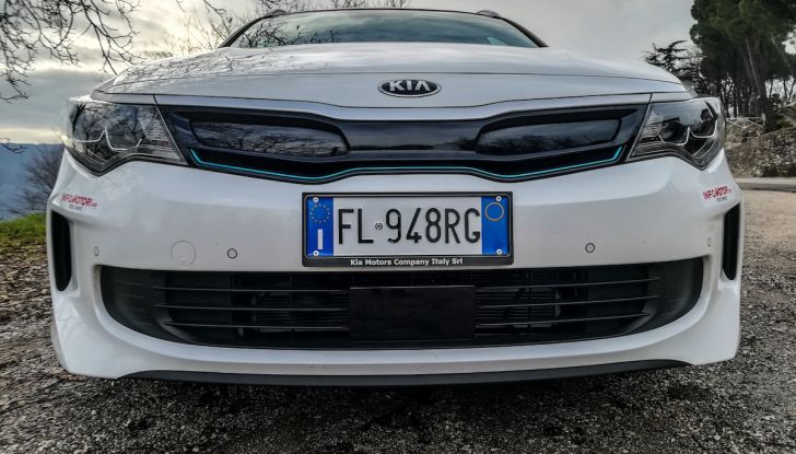 Kia Optima SW Plug-In Hybrid prova su strada, consumi e prestazioni - Foto 18 di 54