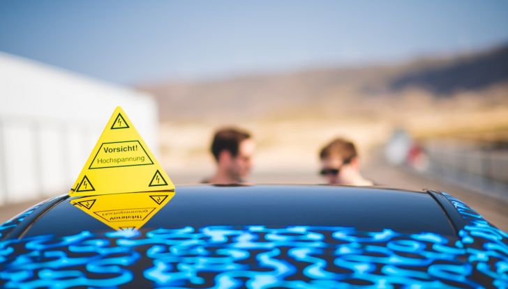 Mercedes EQC, prezzi e allestimenti del SUV elettrico - Foto 41 di 59