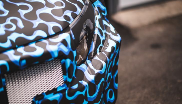 Mercedes EQC, prezzi e allestimenti del SUV elettrico - Foto 53 di 59