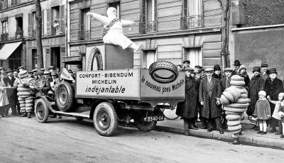 Omino Michelin, compie 120 anni l’icona degli pneumatici