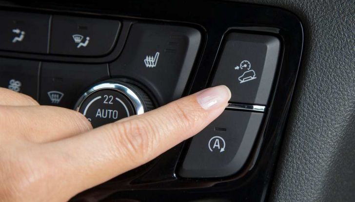 Opel Mokka X test drive, prezzi e versioni - Foto 3 di 13