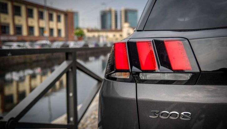 Peugeot 3008 con nuovo cambio EAT8 provata su strada - Foto 20 di 30