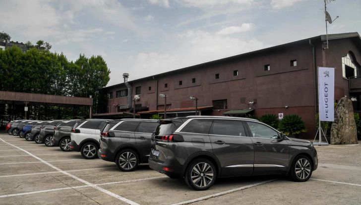 Peugeot 3008 con nuovo cambio EAT8 provata su strada - Foto 19 di 30