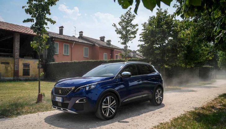Peugeot 3008 con nuovo cambio EAT8 provata su strada - Foto 21 di 30