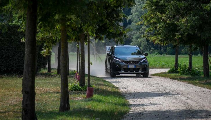 Peugeot 3008 con nuovo cambio EAT8 provata su strada - Foto 22 di 30