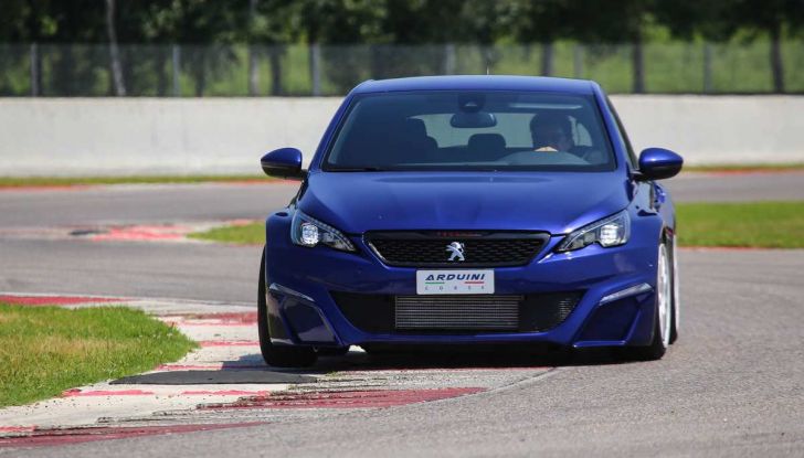 Peugeot 308 GTi Arduini Corse, bolide da 302 CV - Foto 11 di 12