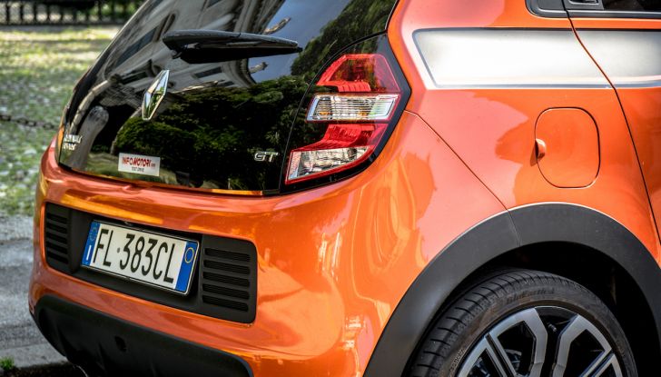 Prova su strada Renault Twingo GT: il TCe da 110CV con trazione posteriore - Foto 19 di 34