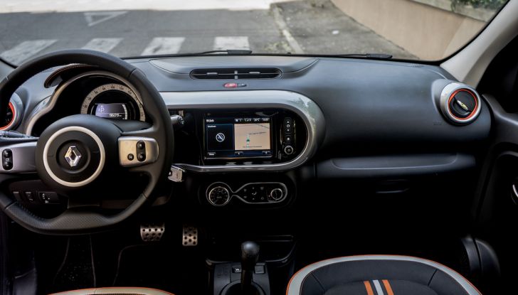 Prova su strada Renault Twingo GT: il TCe da 110CV con trazione posteriore - Foto 28 di 34