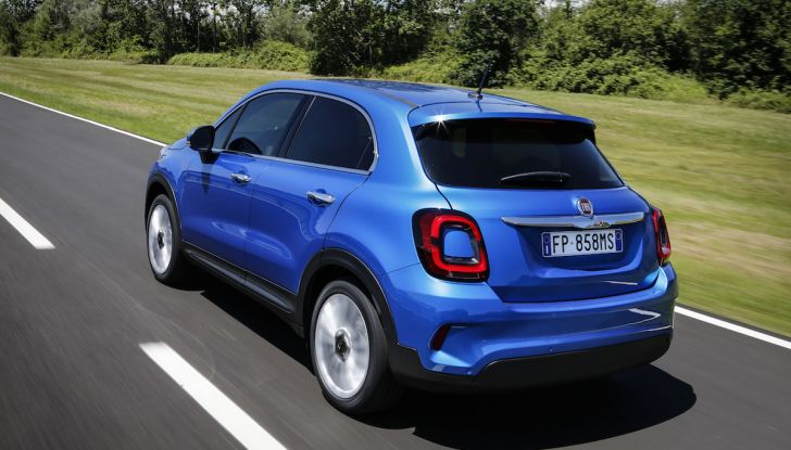 Nuova Fiat 500X 2018: nuovi motori, tecnologia e stile a 15.500€ - Foto 25 di 40