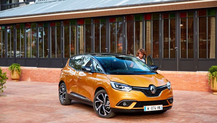 Prova nuova Renault Scenic: ora con il benzina TCe da 115, 140 e 160CV [VIDEO] - Foto 20 di 24