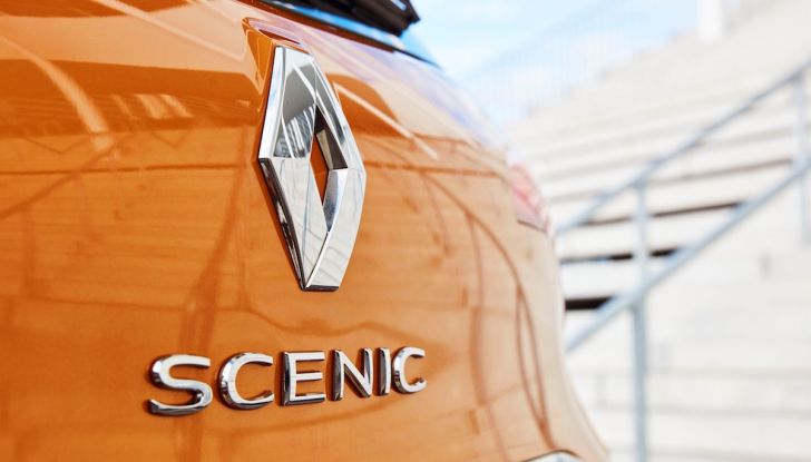 Prova nuova Renault Scenic: ora con il benzina TCe da 115, 140 e 160CV [VIDEO] - Foto 24 di 24