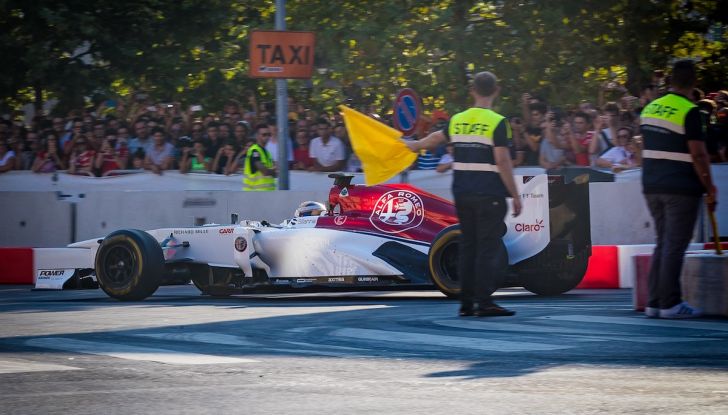 F1 Milan Festival 2018: la Formula Uno con Sauber Alfa Romeo nella capitale lombarda - Foto 24 di 33
