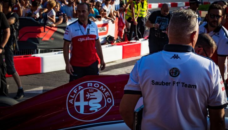 F1 Milan Festival 2018: la Formula Uno con Sauber Alfa Romeo nella capitale lombarda - Foto 29 di 33