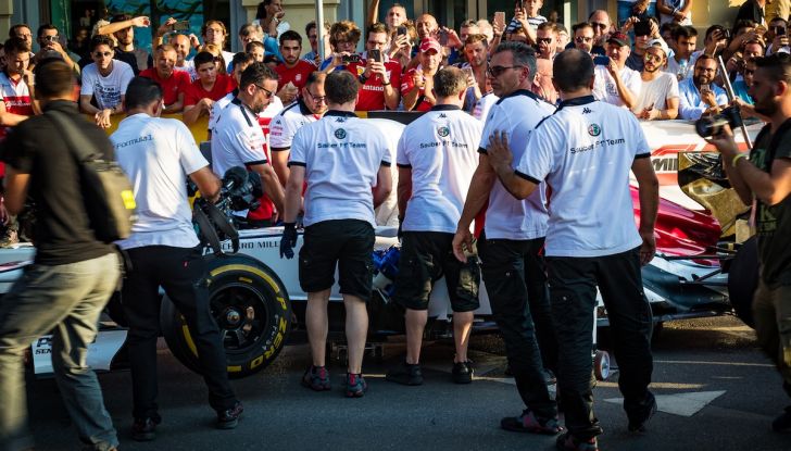F1 Milan Festival 2018: la Formula Uno con Sauber Alfa Romeo nella capitale lombarda - Foto 32 di 33
