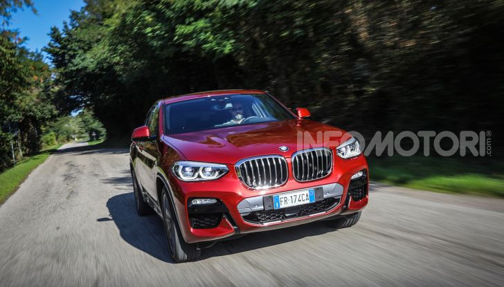 BMW X4 2018, prova in anteprima: SUV d’assalto con tecnologia e stile - Foto 12 di 21
