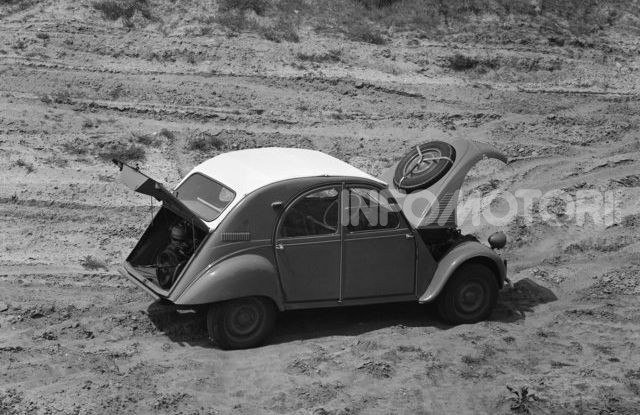 La Citroën 2CV versione 4×4 - Foto 10 di 17