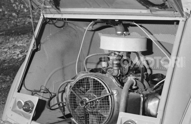 La Citroën 2CV versione 4×4 - Foto 6 di 17