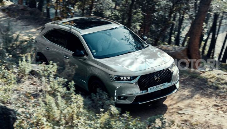 DS 7 Crossback E-Tense 4×4, ibrida a trazione integrale - Foto 1 di 11