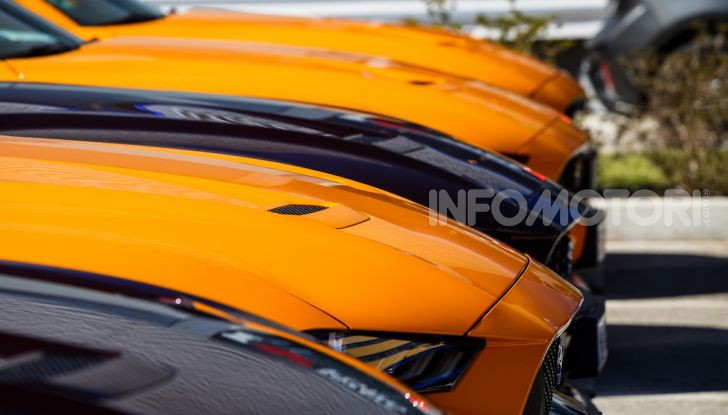 Nuova Ford Mustang GT 2018: La prova del V8 da 450CV - Foto 9 di 27