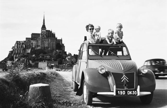 Le astuzie della Citroën 2CV: la capote - Foto 2 di 3