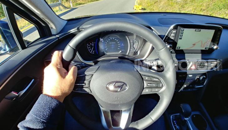 Prova nuova Hyundai Kona 2018: Crossover compatto poca spesa e tanta resa! - Foto 8 di 21