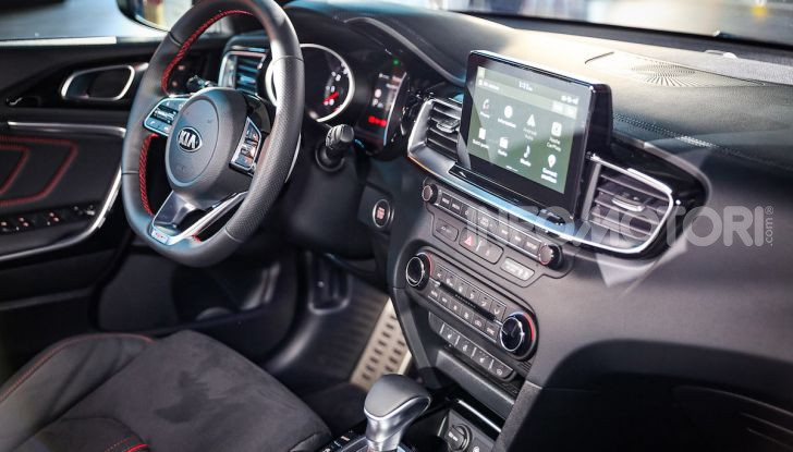 KIA ProCeed 2018, la nuova Shooting Brake Made in Europe - Foto 3 di 17