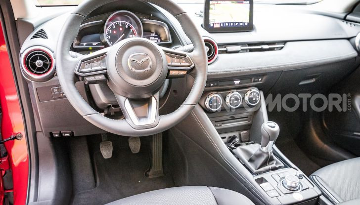 Prova nuova Mazda CX-3 2018: Stile, Diesel e guida sportiva! - Foto 13 di 37